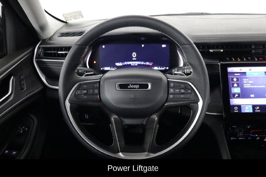 Used 2024 Jeep Grand Cherokee Limited AWD/4WD image 7