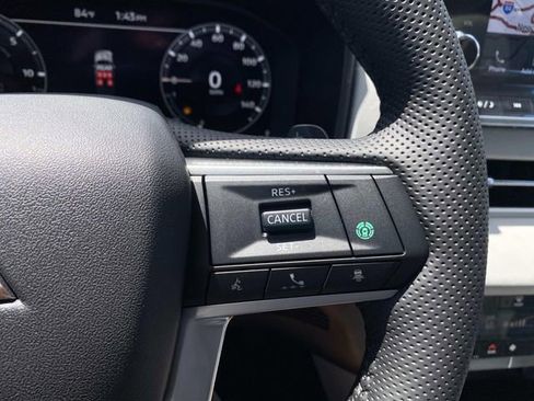 New 2025 Mitsubishi Outlander 4WD Plug-In Hybrid image 17