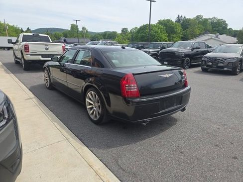 Used 2006 Chrysler 300 SRT8 w/ SRT Option Group II RWD image 4