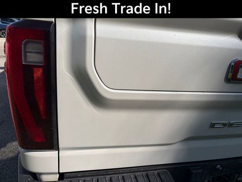 Used 2024 GMC Sierra 2500 Denali w/ Denali Reserve Package AWD/4WD image 11