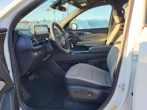 New 2026 Chevrolet Traverse LT w/ LPO, Floor Liner Package image 8