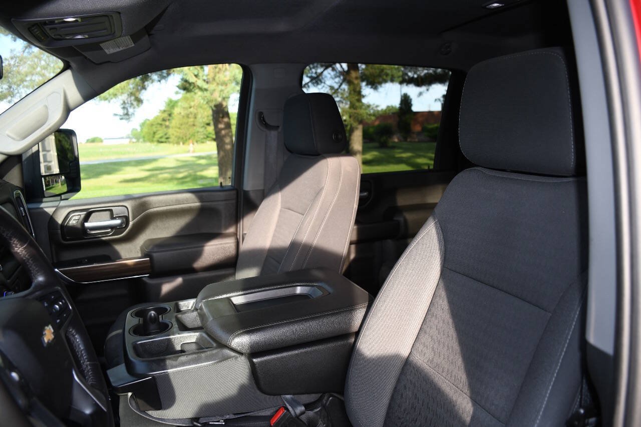 Used 2022 Chevrolet Silverado 2500 LT w/ Convenience Package AWD/4WD image 12