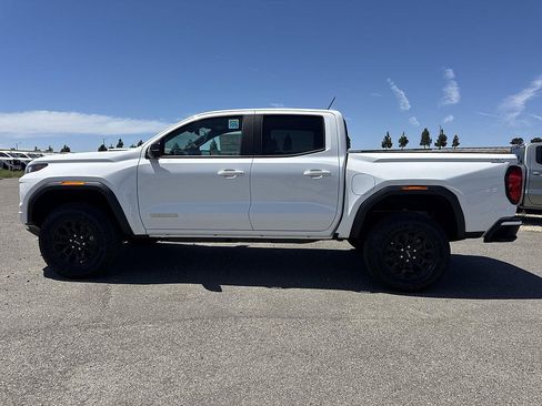 New 2026 GMC Canyon Elevation w/ Technology Package AWD/4WD image 5
