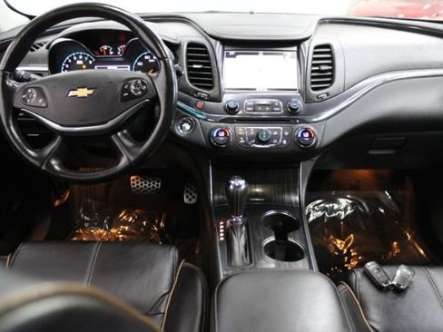 Used 2018 Chevrolet Impala Premier FWD image 2