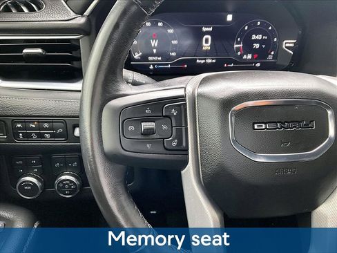 Used 2022 GMC Yukon Denali AWD/4WD image 15