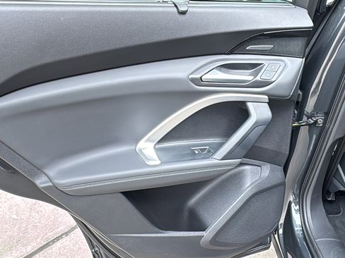 Certified 2025 Audi Q5 Premium Plus w/ Premium Plus image 16