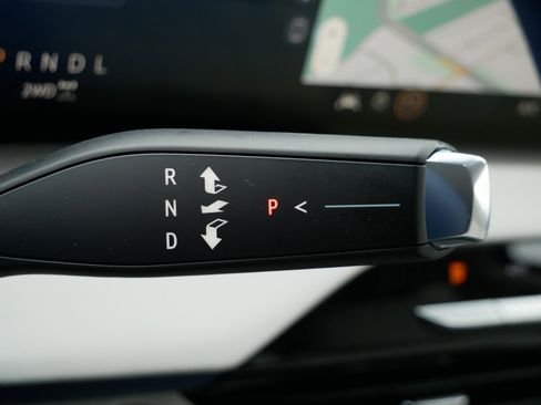 New 2026 Buick Enclave Avenir w/ Super Cruise Package image 9