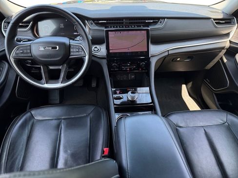 Certified 2022 Jeep Grand Cherokee L Limited image 10