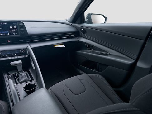 New 2026 Hyundai Elantra Sport w/ Cargo Package FWD image 16