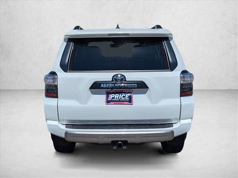 Used 2021 Toyota 4Runner TRD Off-Road AWD/4WD image 6