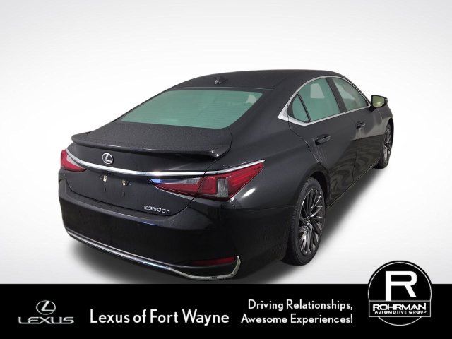 Used 2024 Lexus ES 300h w/ Accessory Package (Z1) FWD image 7