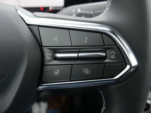 New 2026 Chevrolet Traverse LT image 14