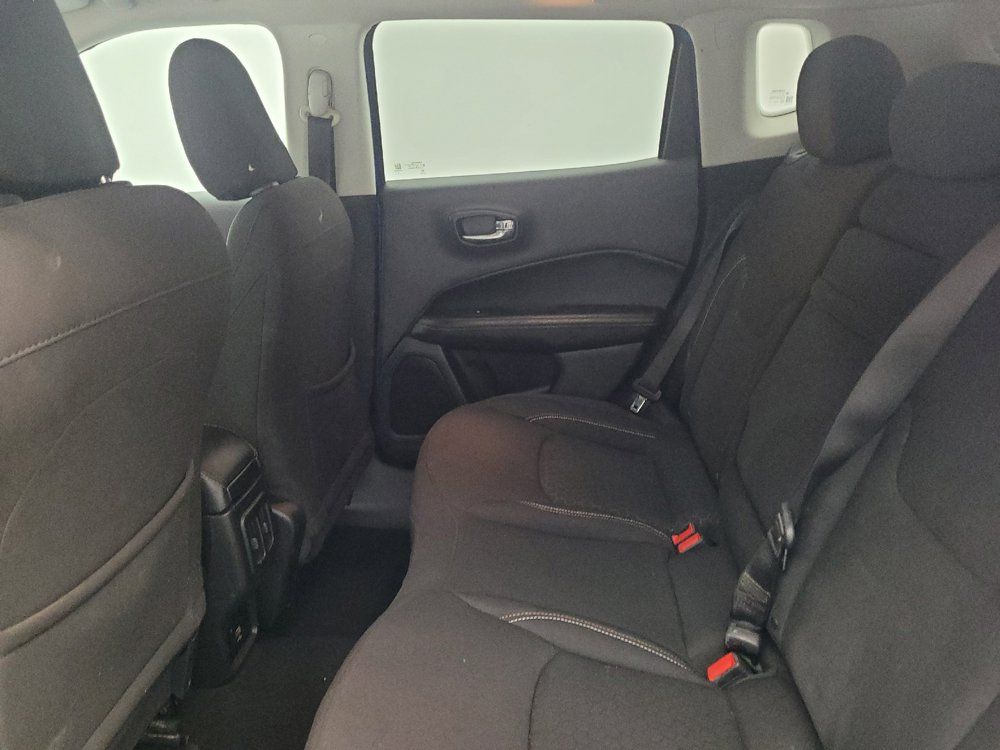 Used 2020 Jeep Compass Sport AWD/4WD image 18