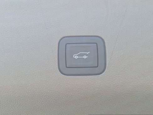 New 2026 GMC Yukon XL Denali w/ Sun & Power Step Package RWD image 15