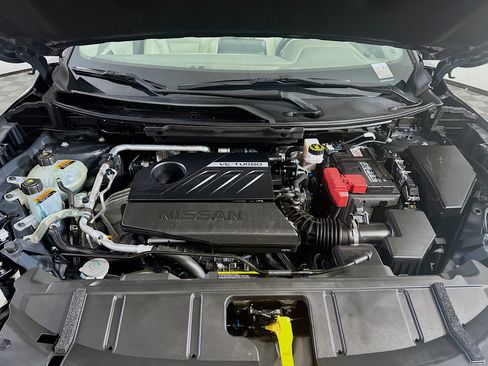 Used 2023 Nissan Rogue SV w/ SV Premium B Package image 35