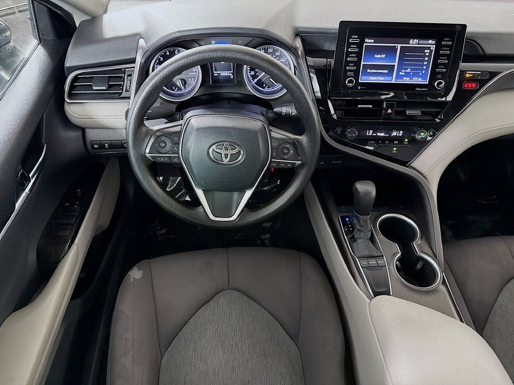 Used 2022 Toyota Camry LE FWD image 16