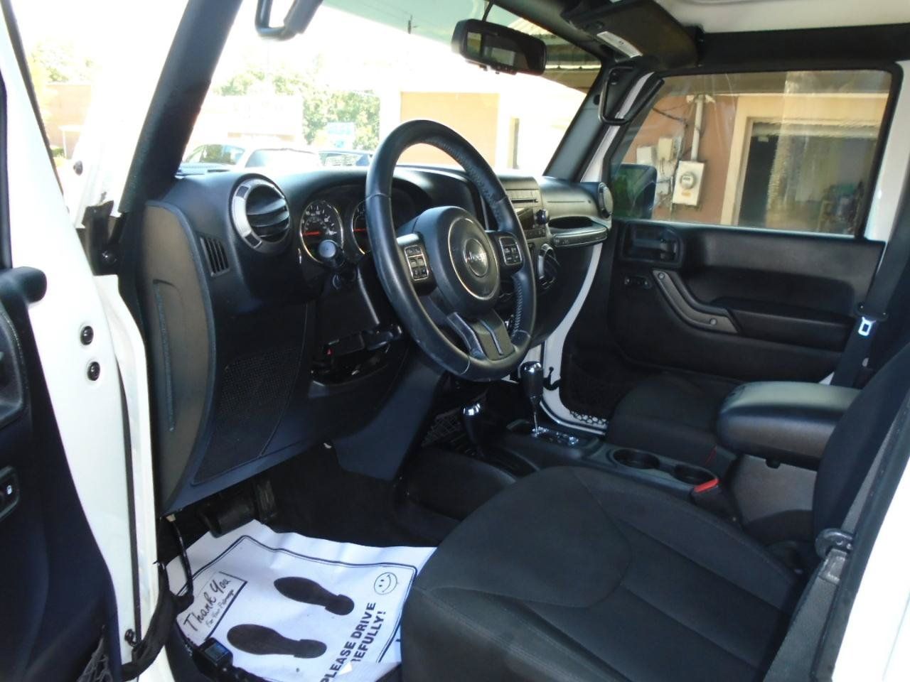 Used 2015 Jeep Wrangler Unlimited Sport w/ Quick Order Package 24S AWD/4WD image 7