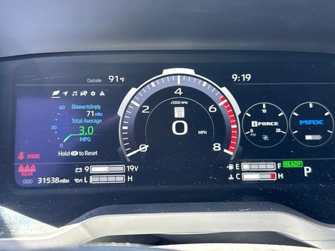 Used 2023 Toyota Tundra Limited w/ TRD Off-Road Package AWD/4WD image 22