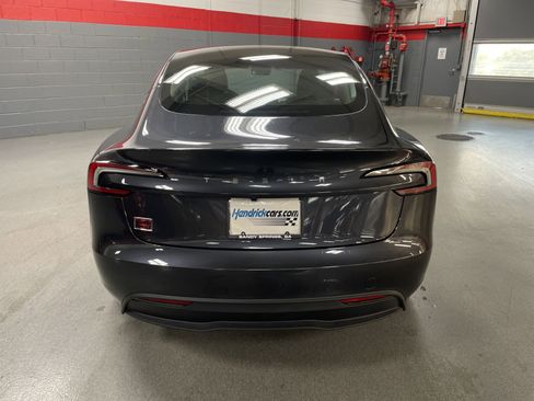 Used 2025 Tesla Model 3 Long Range image 8