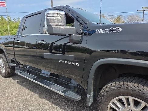 Used 2021 Chevrolet Silverado 2500 High Country w/ Z71 Off-Road Package AWD/4WD image 44