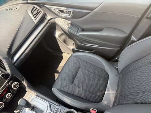 Certified 2021 Subaru Forester Premium AWD/4WD image 11