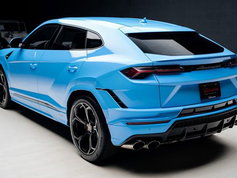 Used 2024 Lamborghini Urus S AWD/4WD image 25