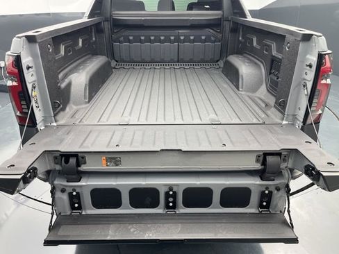 New 2026 Chevrolet Silverado EV LT image 24