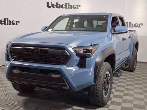 New 2026 Toyota Tacoma TRD Off-Road image 3