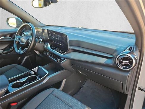 Certified 2025 Chevrolet Equinox LT AWD/4WD image 22