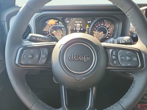 New 2026 Jeep Wrangler Willys AWD/4WD image 27