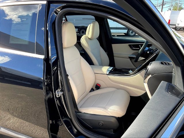 Used 2026 Mercedes-Benz GLC 300 4MATIC image 31