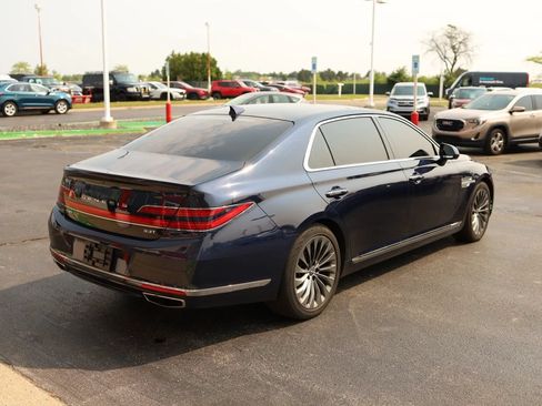 Used 2020 Genesis G90 3.3T Premium RWD image 5