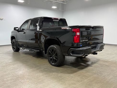 Used 2021 Chevrolet Silverado 1500 LT Trail Boss w/ Convenience Package II image 6