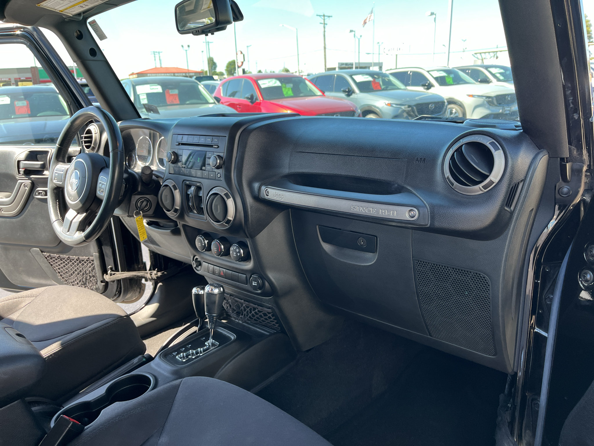 Used 2015 Jeep Wrangler Unlimited Sport w/ Quick Order Package 24S AWD/4WD image 36