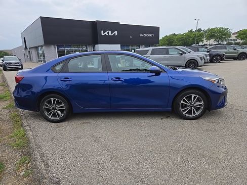 Certified 2023 Kia Forte LXS FWD image 2