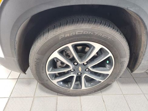 Used 2024 Chevrolet TrailBlazer LT w/ LT Cold Weather Package image 10