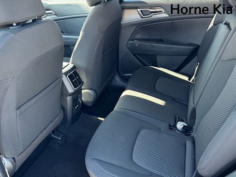 New 2026 Kia Sportage LX FWD image 11