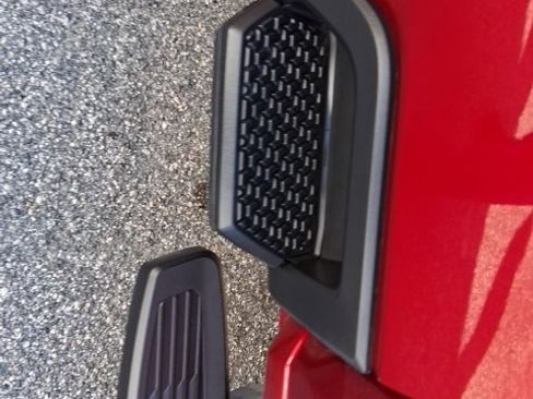 Used 2022 Chevrolet Silverado 3500 LTZ w/ LTZ Convenience Package image 13