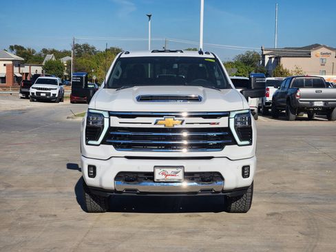 New 2026 Chevrolet Silverado 2500 LT w/ Z71 Chrome Sport Edition image 6