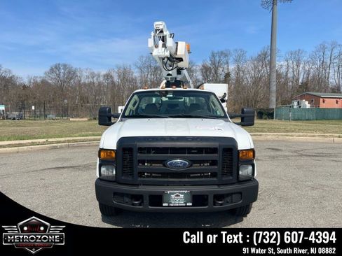 Used 2008 Ford F350 XLT RWD image 2