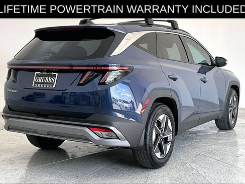 Used 2025 Hyundai Tucson SEL FWD image 2
