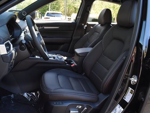New 2025 MAZDA CX-5 Signature image 17