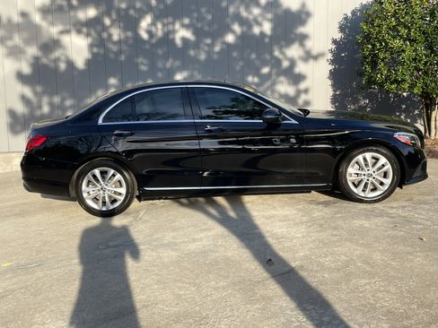 Used 2020 Mercedes-Benz C 300 Sedan image 5