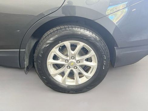 Used 2020 Chevrolet Equinox LT FWD image 25