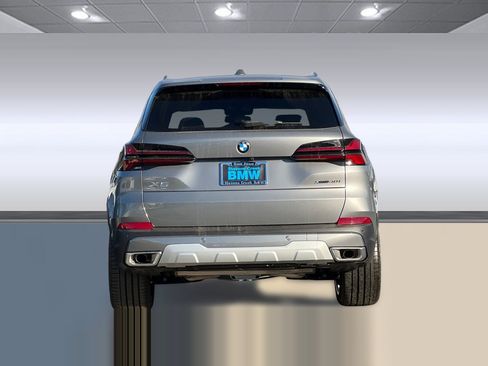 Used 2026 BMW X5 xDrive40i AWD/4WD image 10