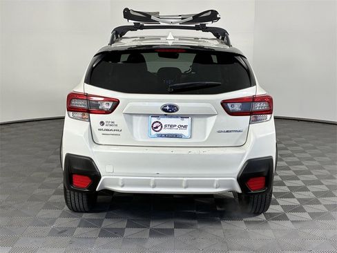 Used 2023 Subaru Crosstrek 2.0i Premium image 6