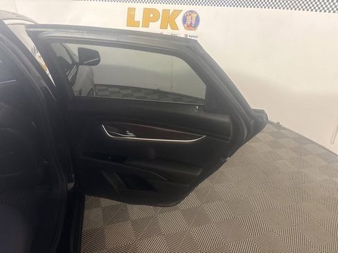Used 2017 Cadillac XTS Luxury w/ Driver Awareness Package image 19