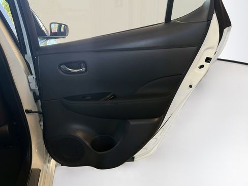 Used 2024 Nissan Leaf SV Plus FWD image 29