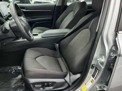 Used 2024 Toyota Camry LE image 21