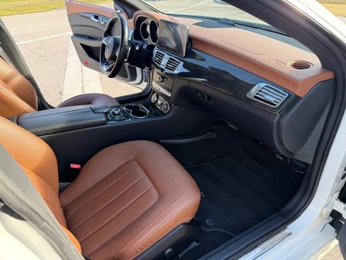 Used 2016 Mercedes-Benz CLS 550 image 13